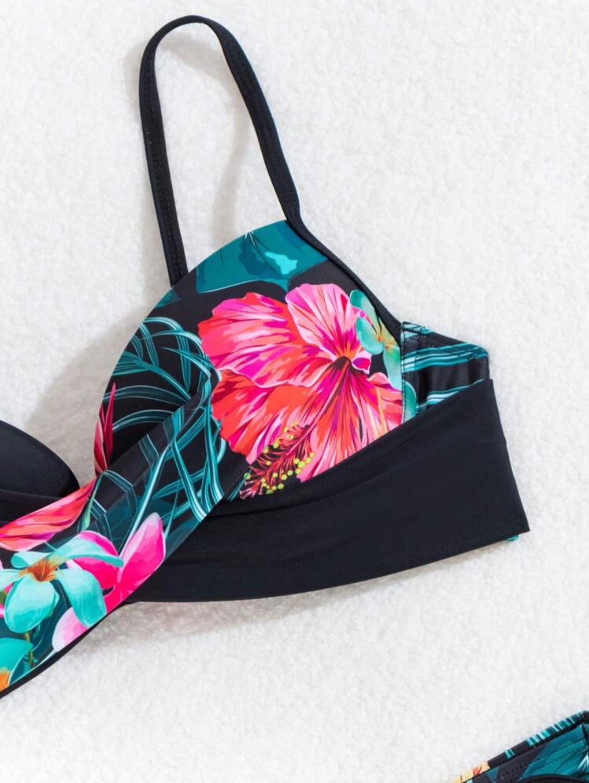 Bikini à croisillon
