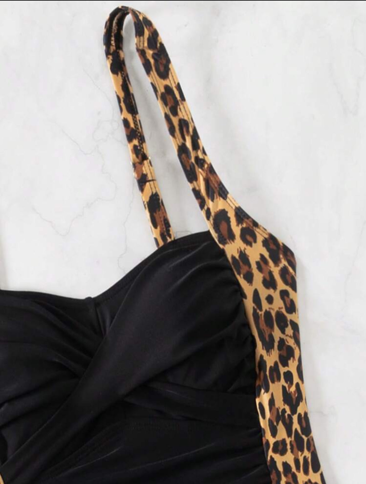 Favola leopard une pièce