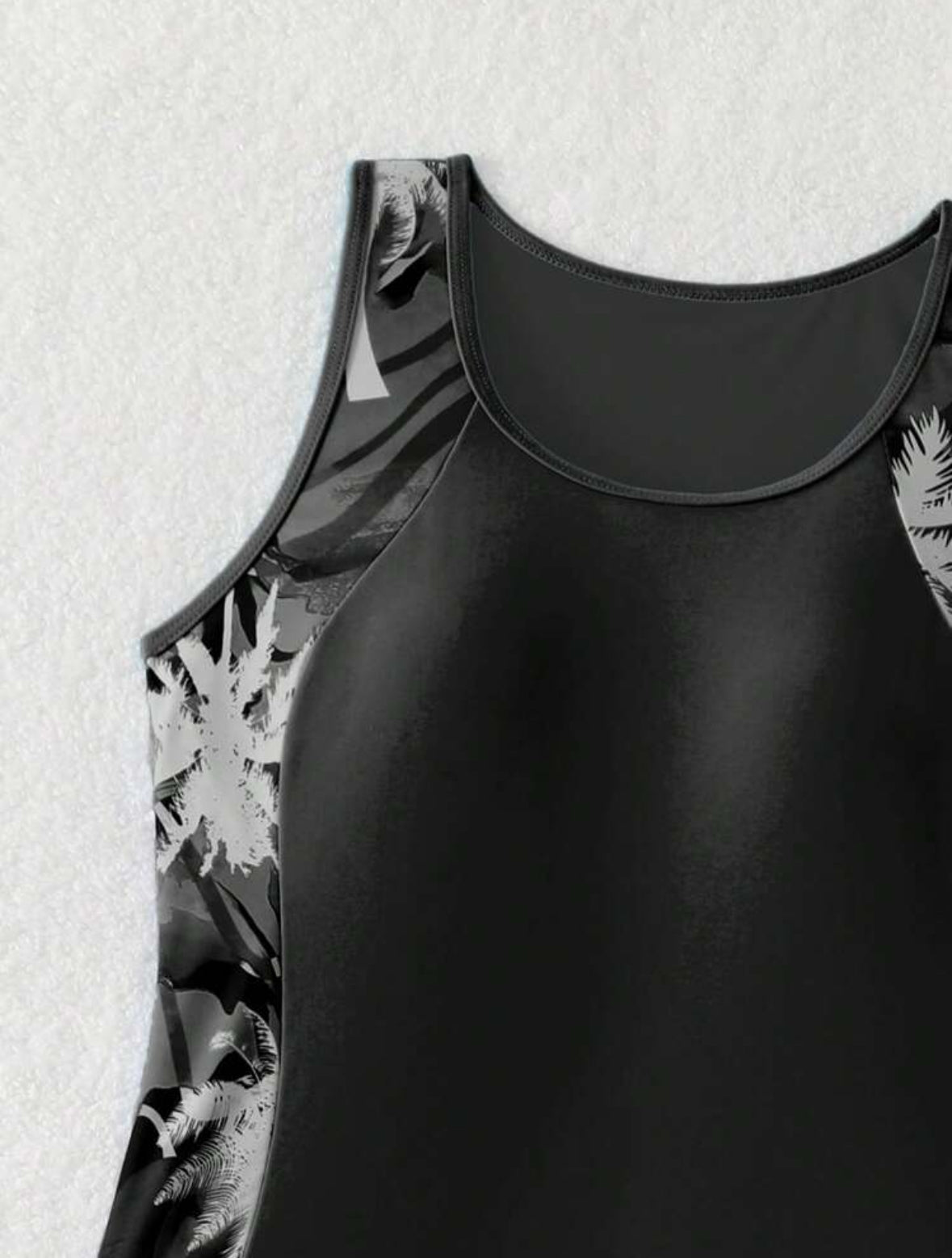 Harmony palm Black
