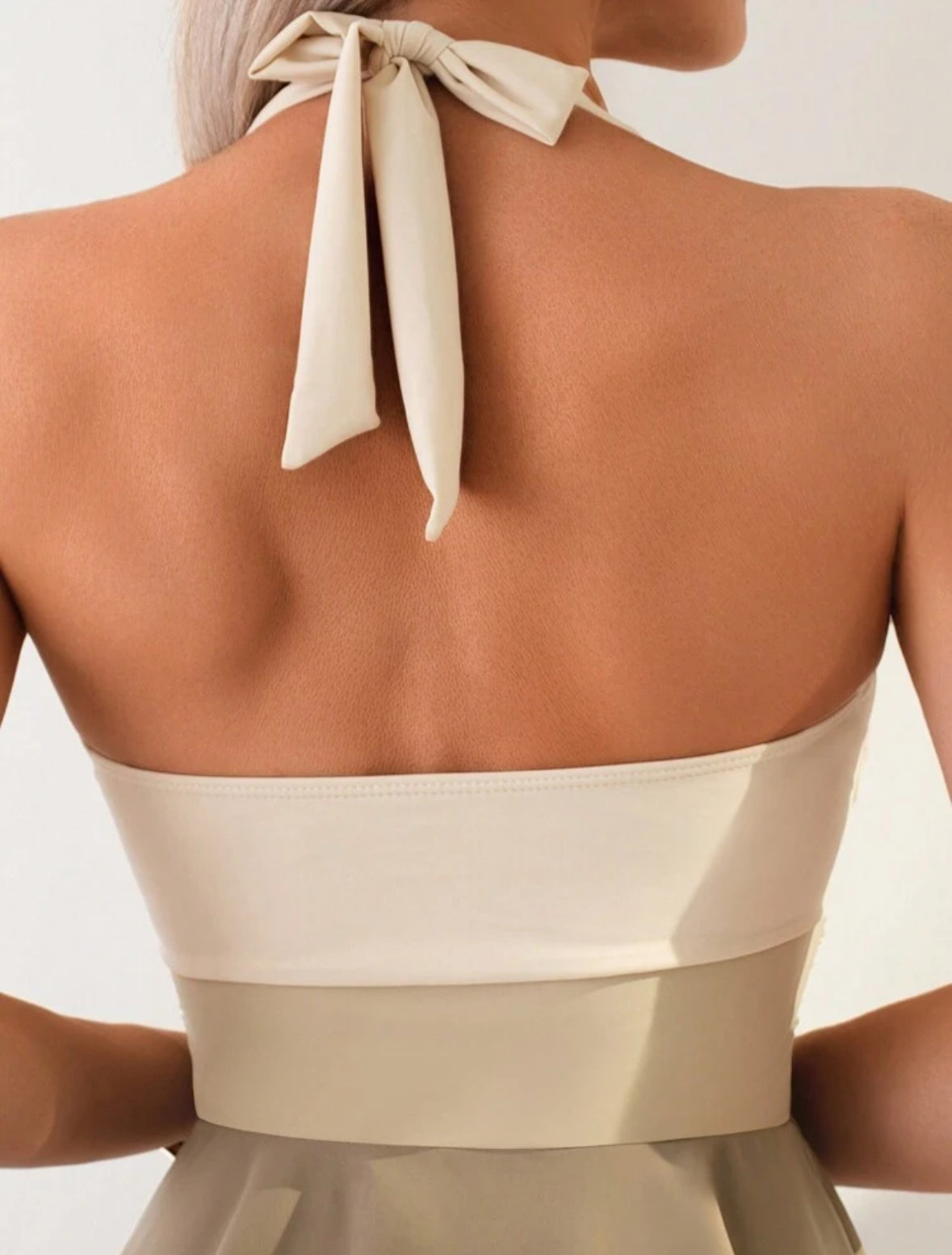 Capri Halter