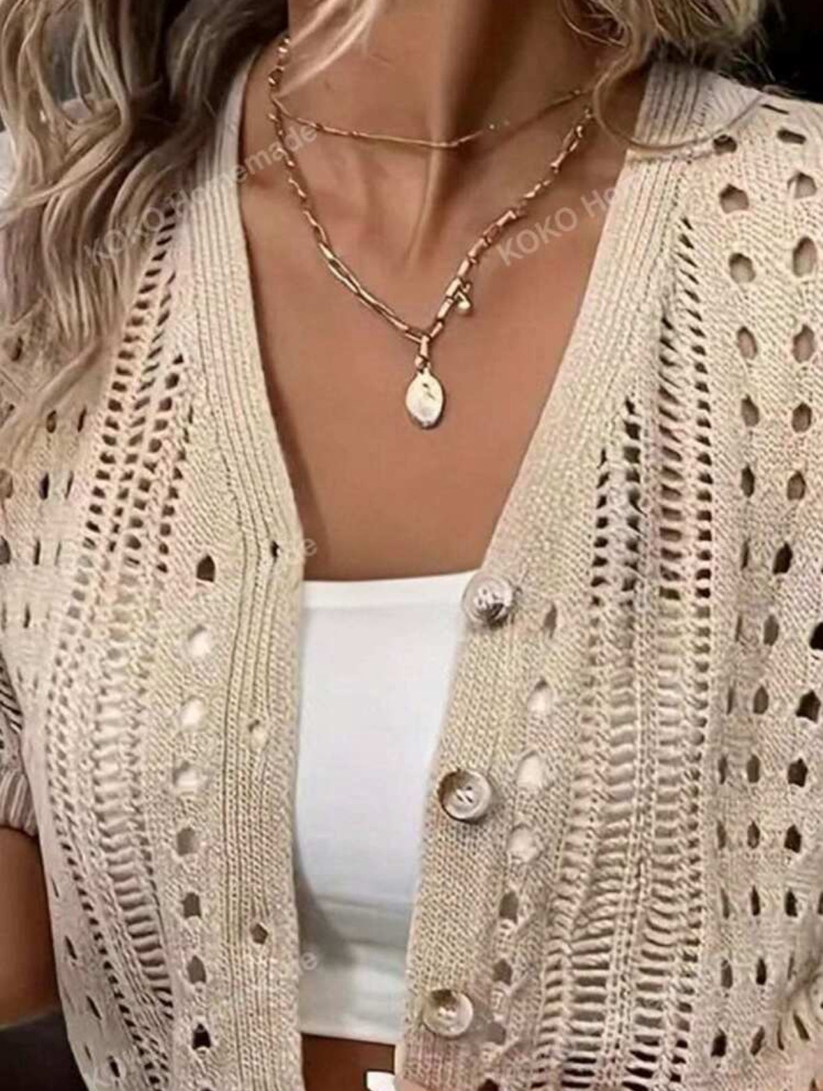 Cardigan court (Beige)
