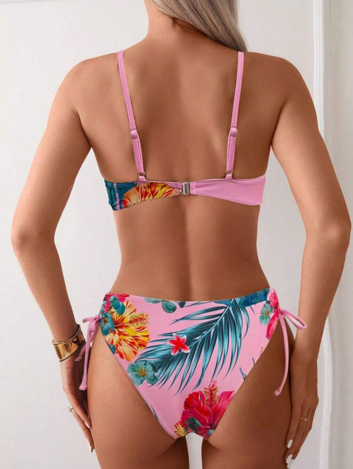 Bikini à croisillon (Rose)