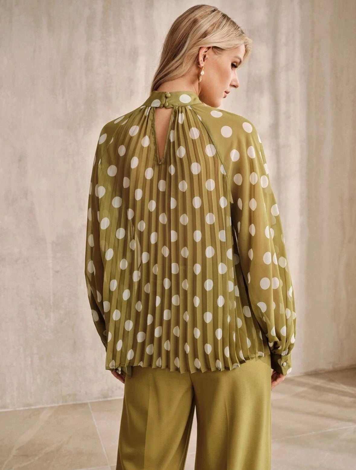 Blouse élégante - vert à pois