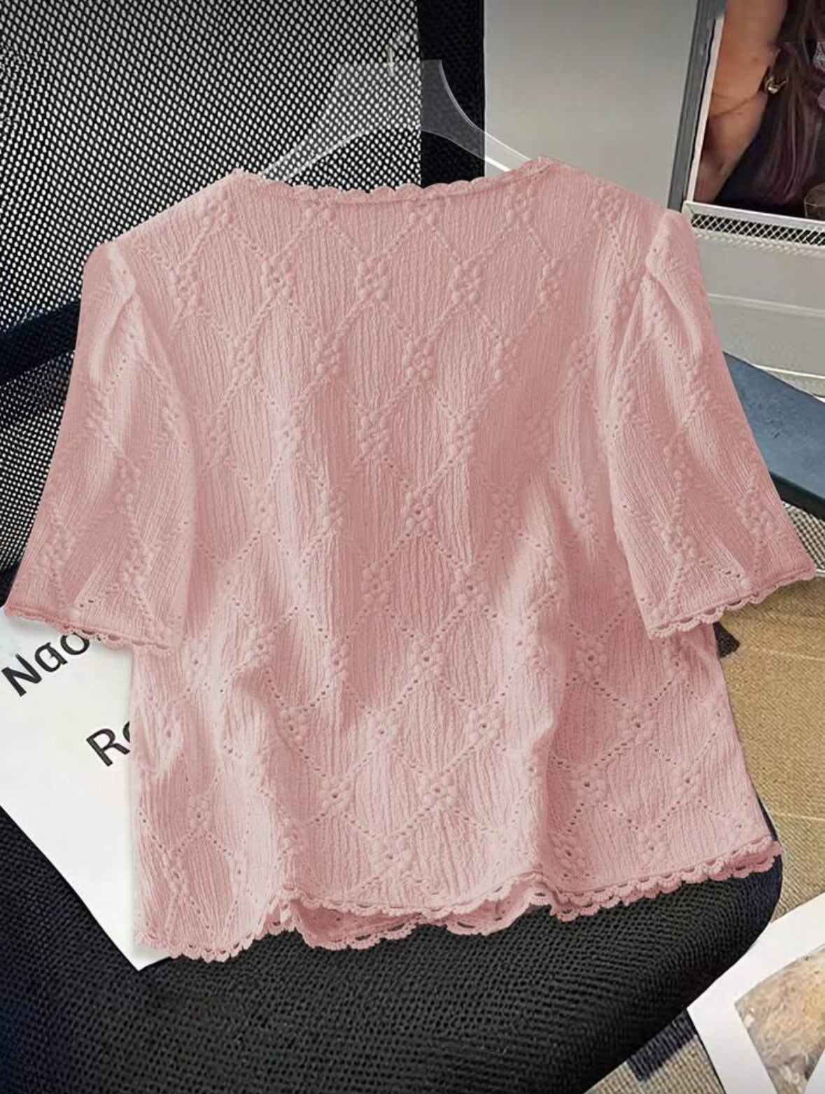 Blouse à col en V court à manches courte