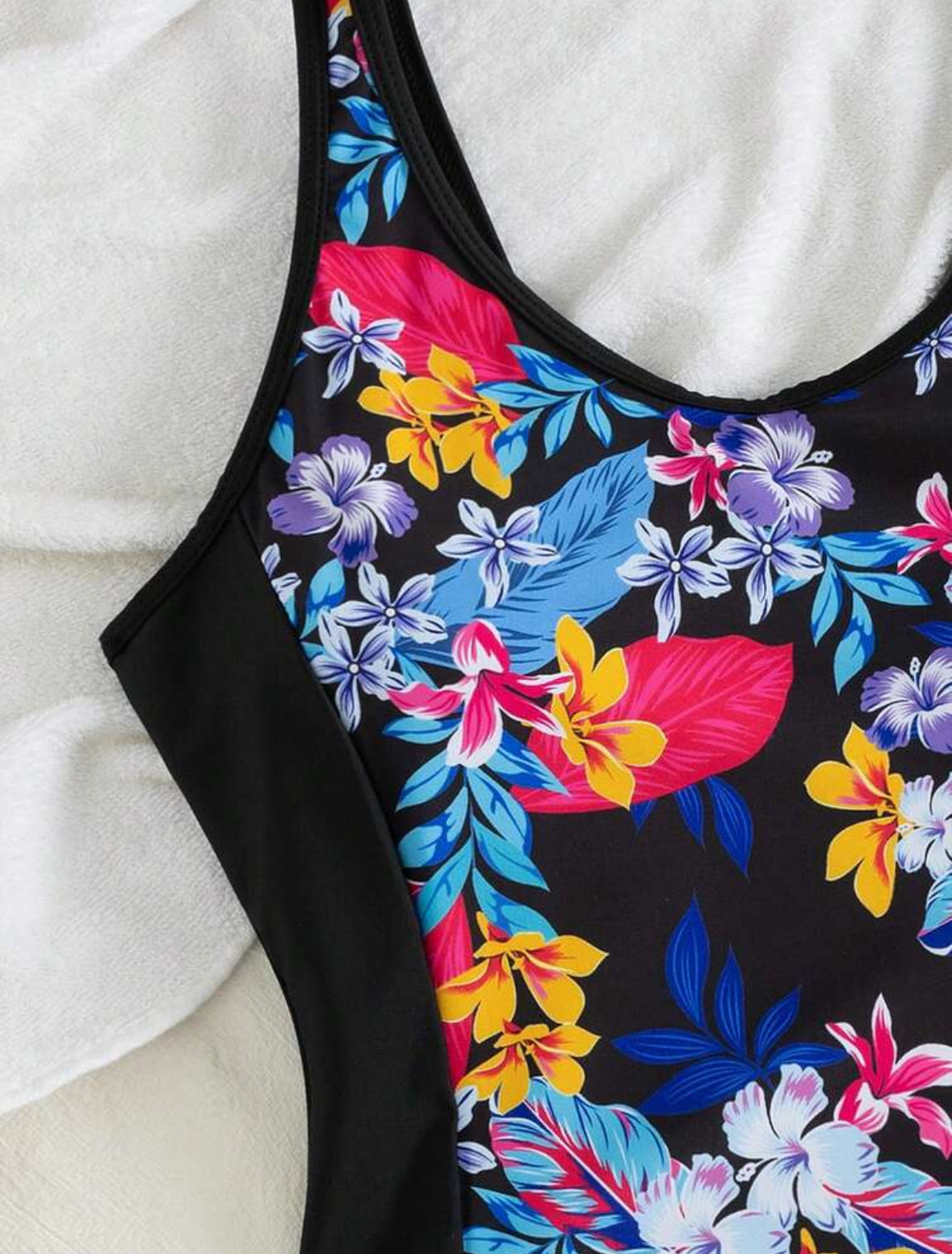 Tankini tropical