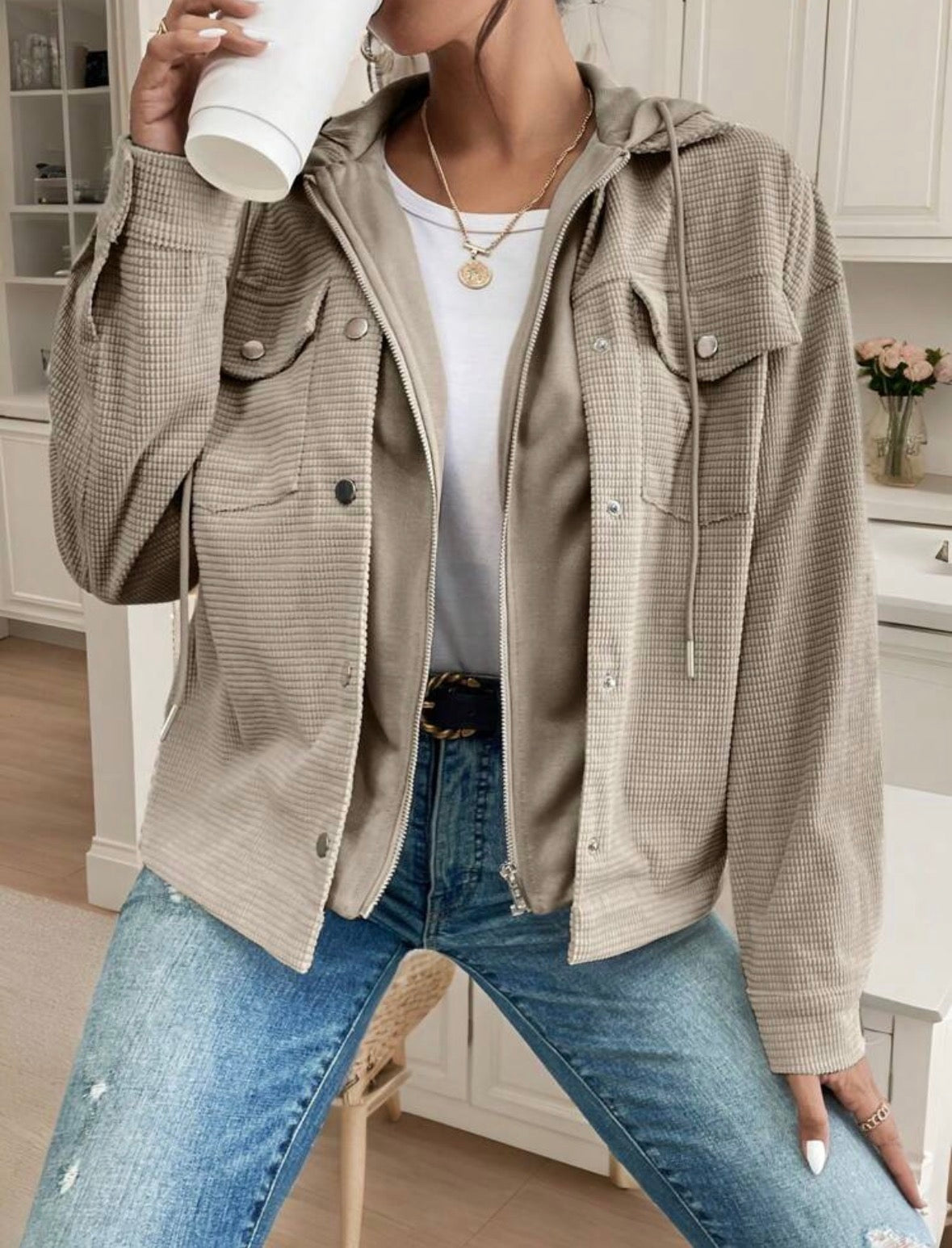 Veste à capuche