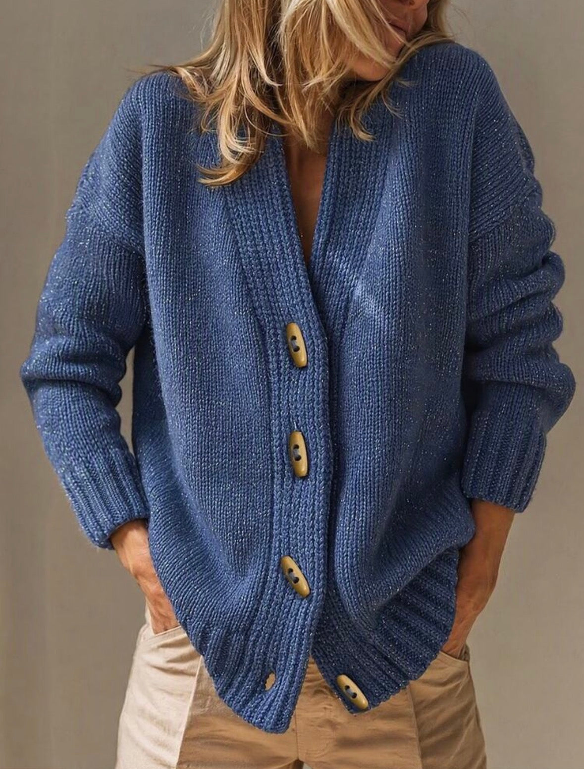 Cardigan - Omega