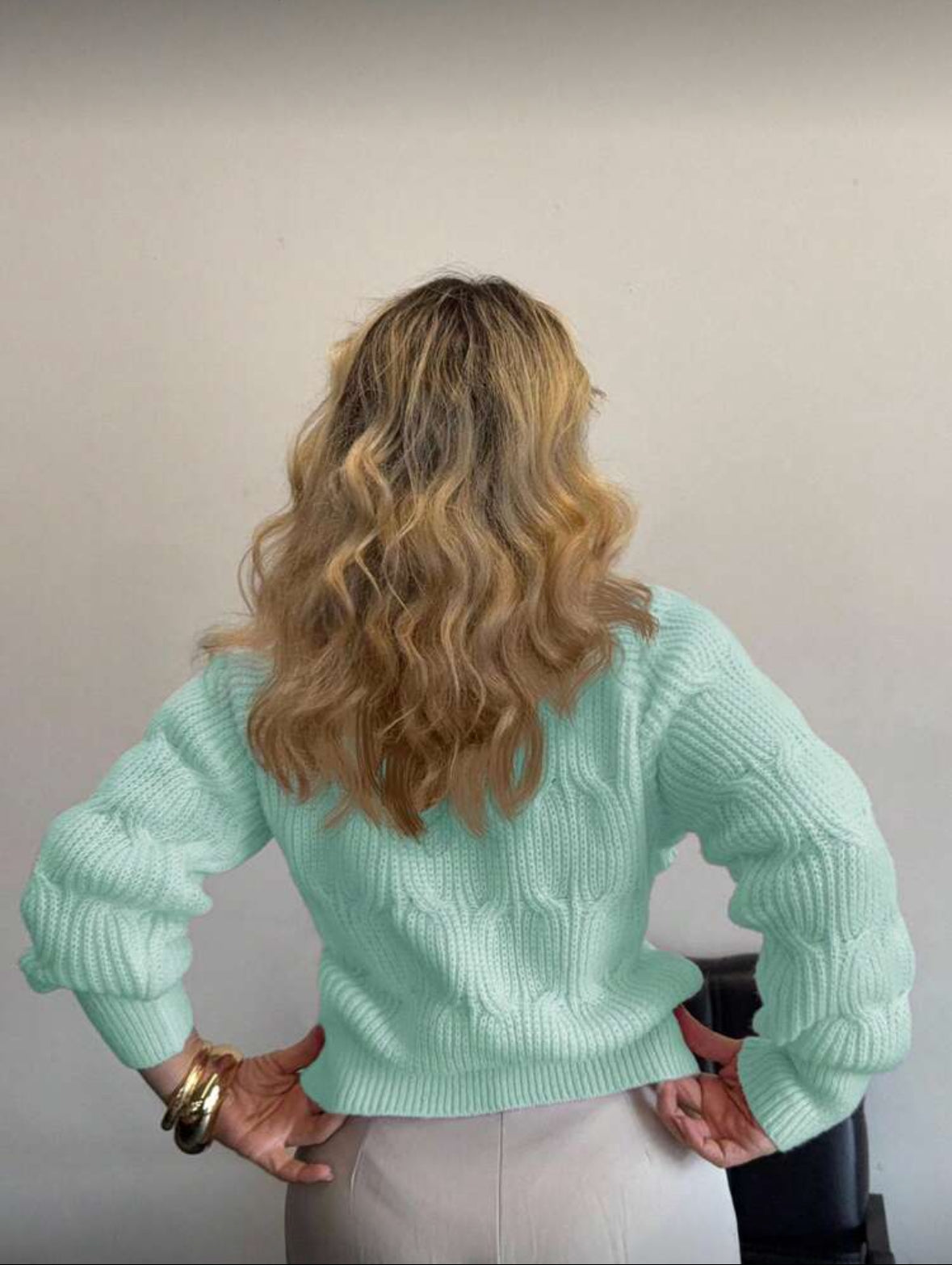 Cardigan rose à noeuds