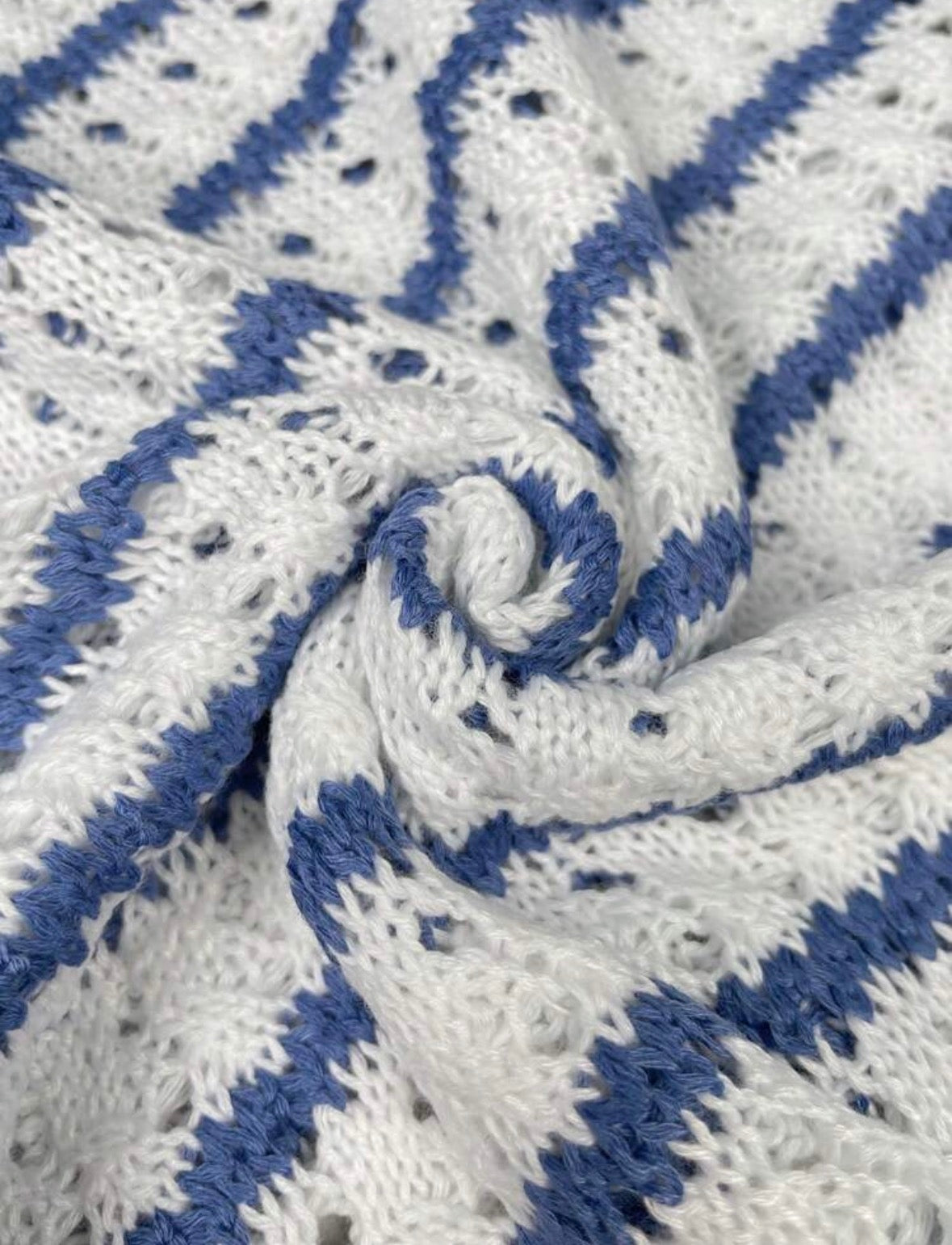 Gilet — Crochet rayé (Bleu)