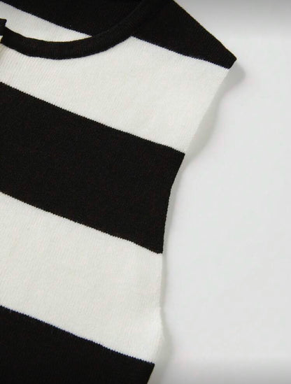 Top tricoté sans manches