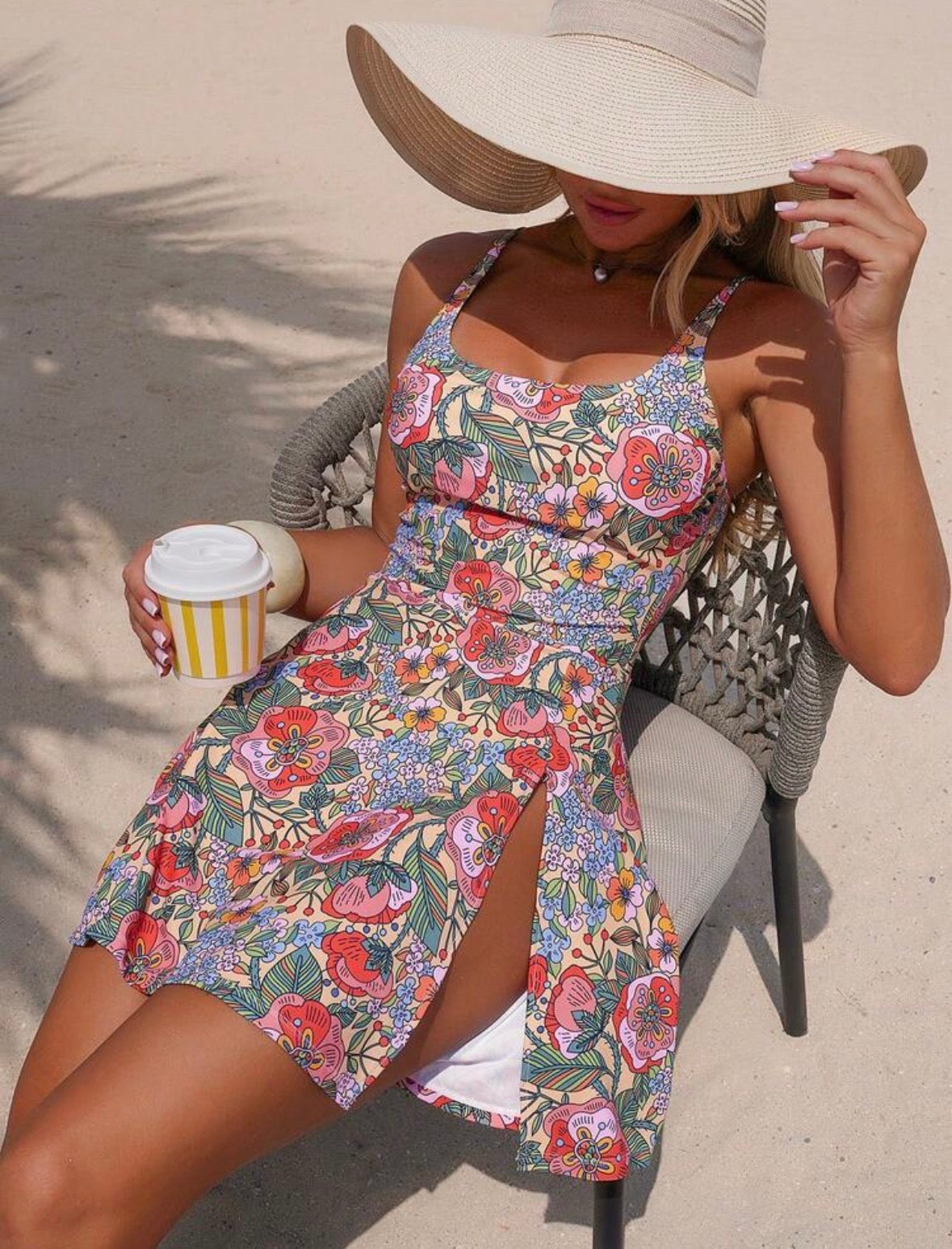Hibiscus lushore