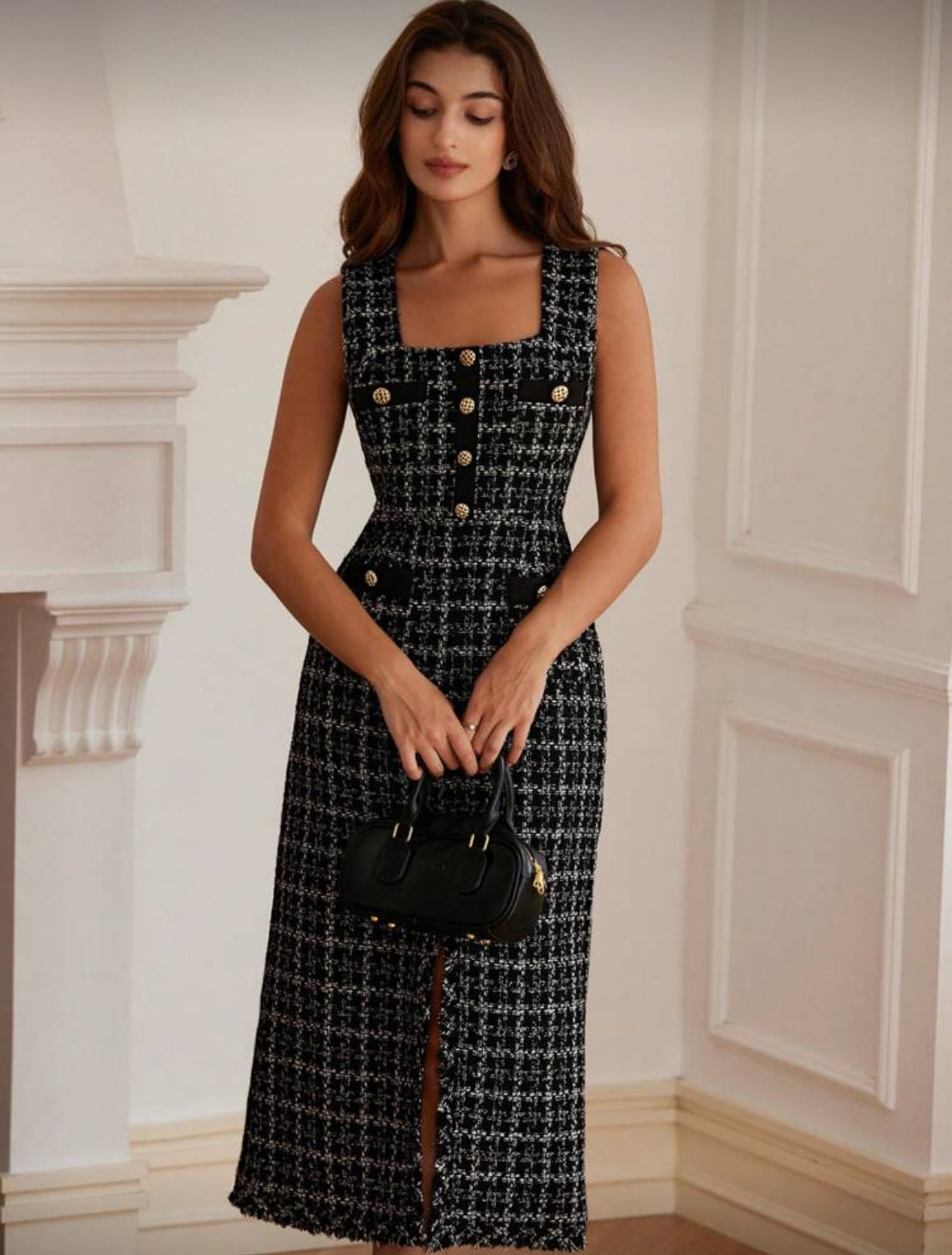 Robe à col carré
