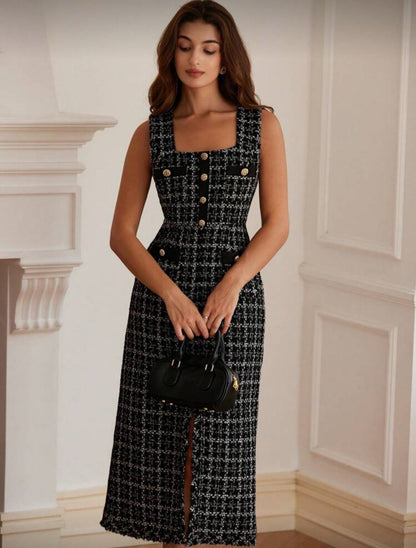 Robe à col carré