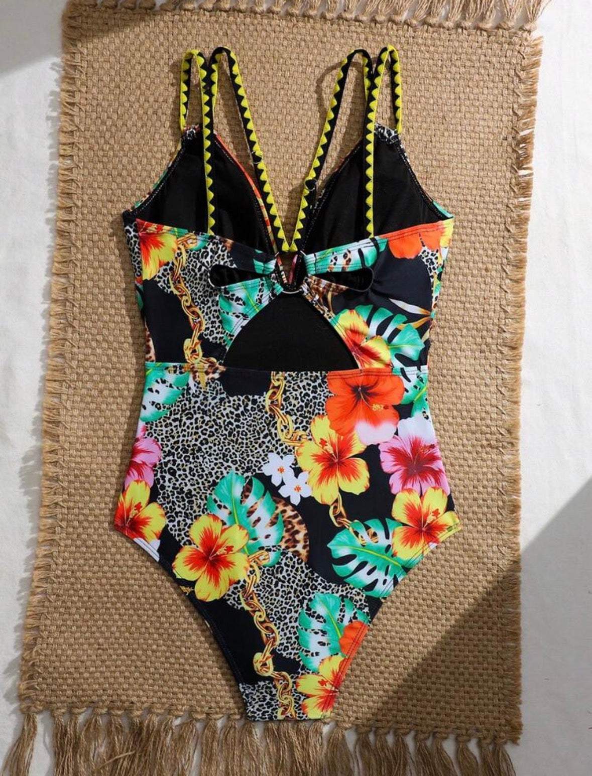 Floral et léopard