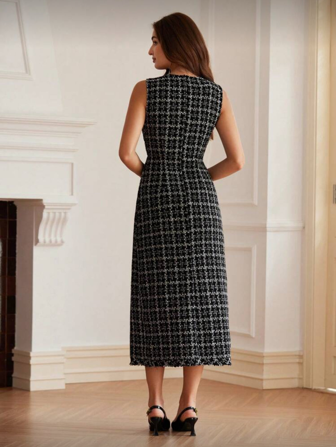 Robe à col carré