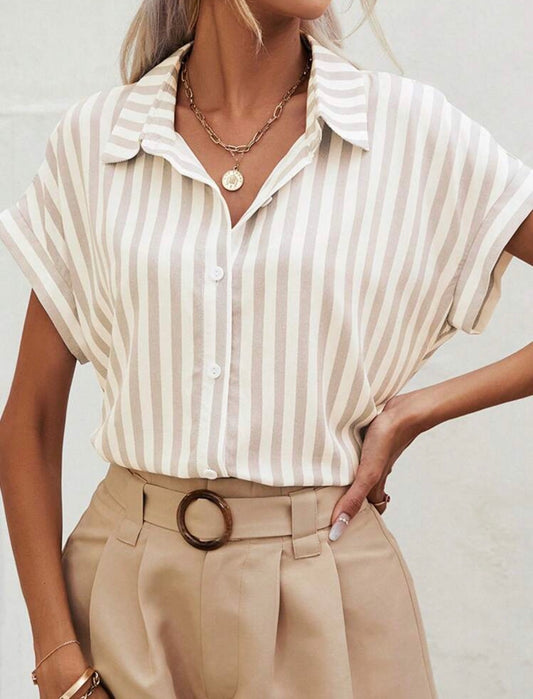 Chemise rayée à manches courtes