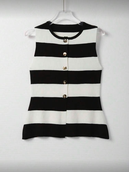 Top tricoté sans manches