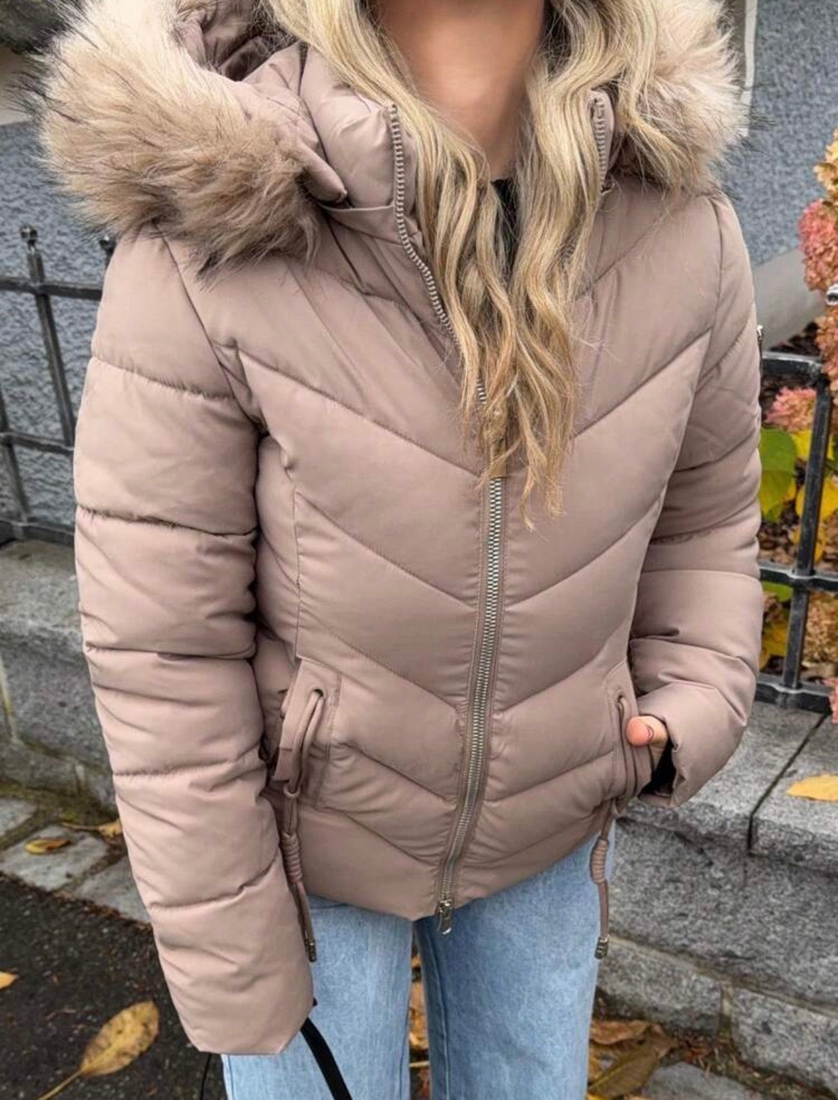 Manteau matelassé - Capuche en fourrure