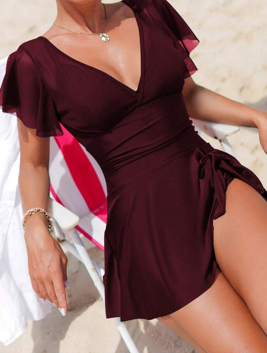 une pièce manches à volants