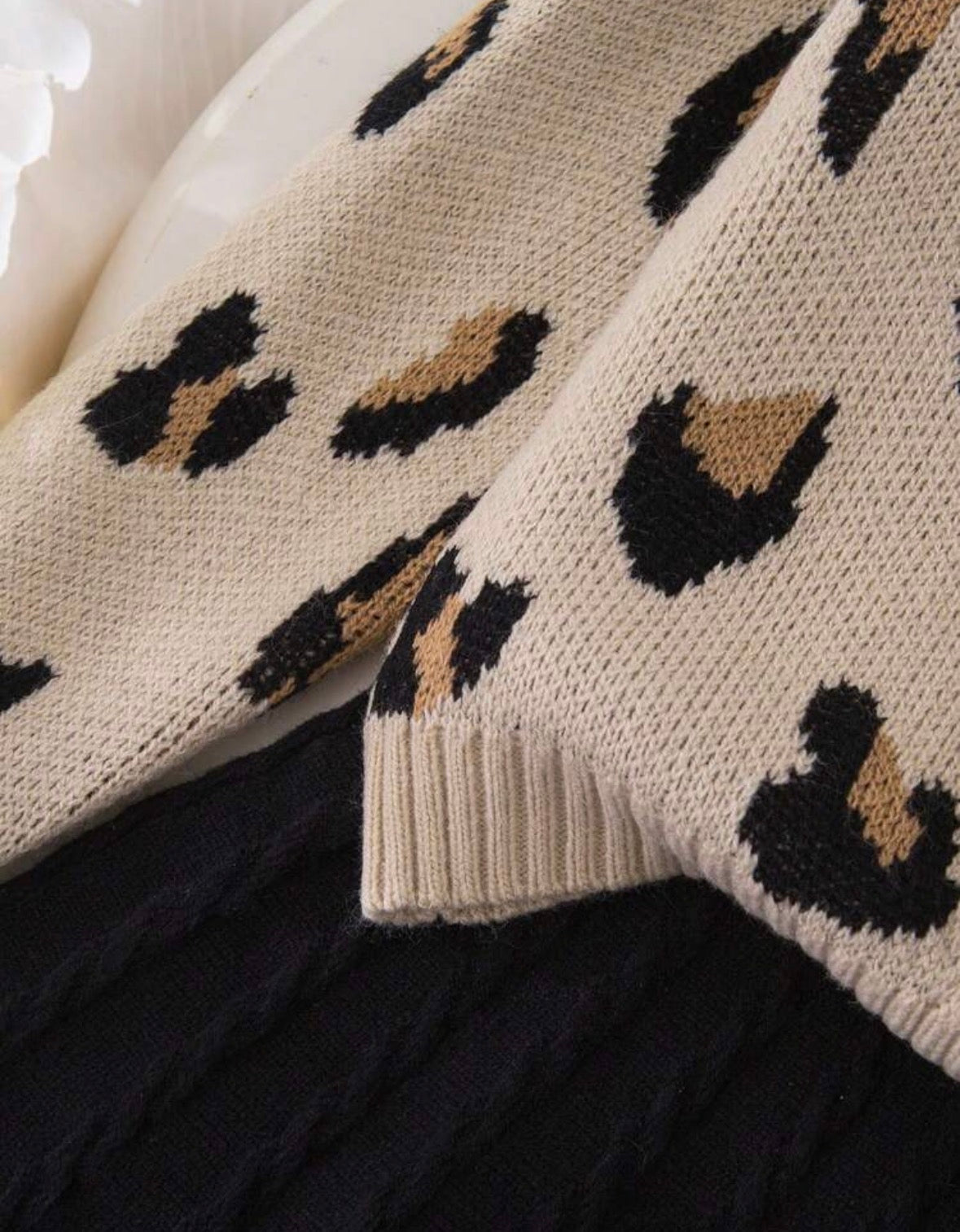 Ensemble poésie (Cardigan+Mini jupe)