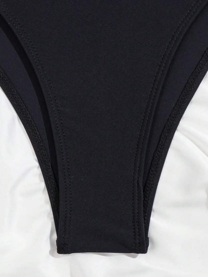 One piece hallow back